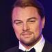 Leonardo DiCaprio salta a lago congelado para rescatar a sus perritos