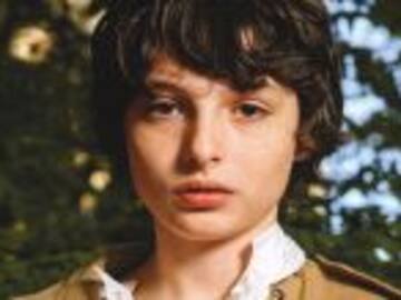 Actor de Stranger Things despide a su representante por denuncias de acoso sexual