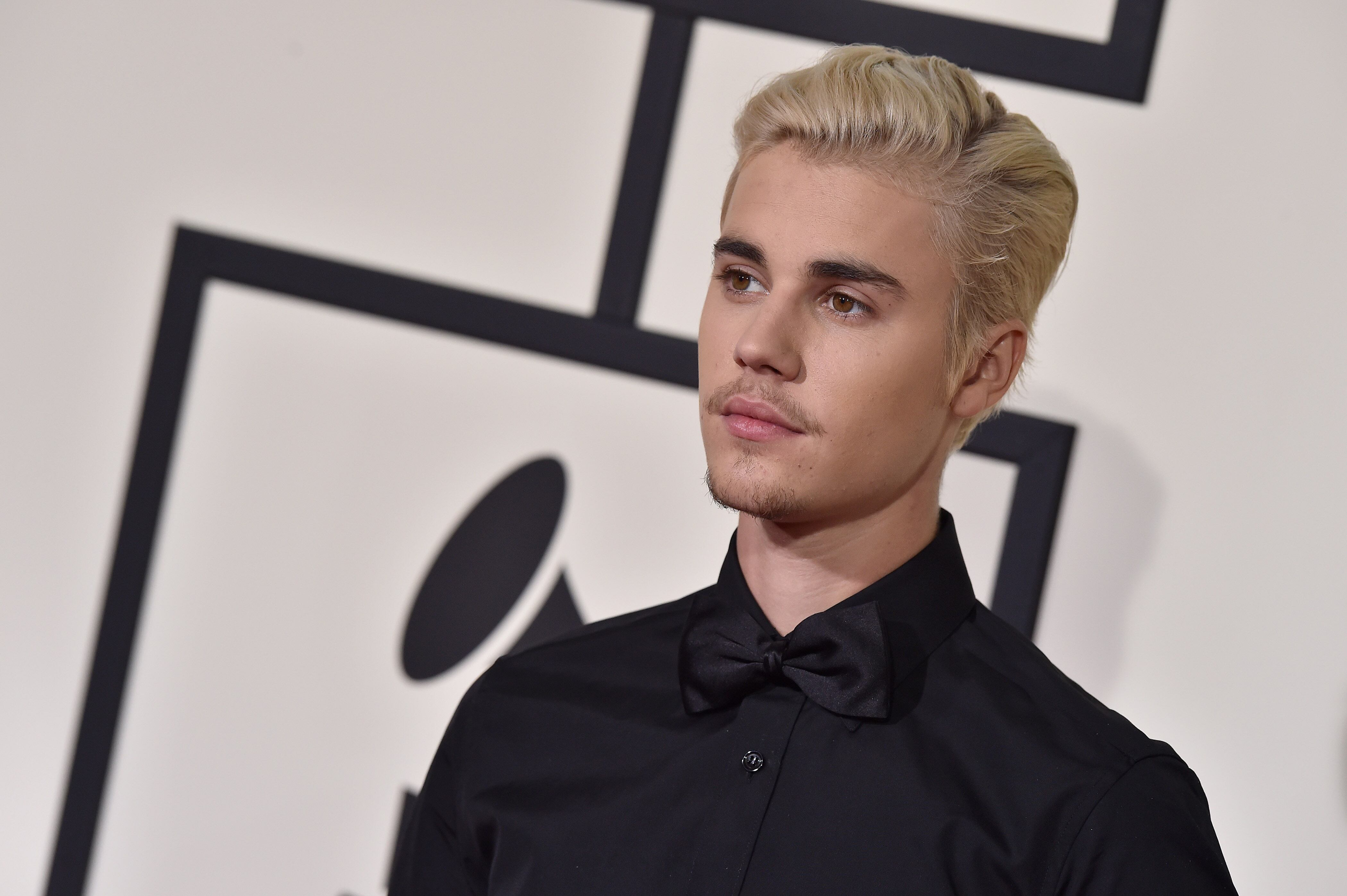 Justin Bieber, en febrero de 2016, en la gala de los premios Grammy.