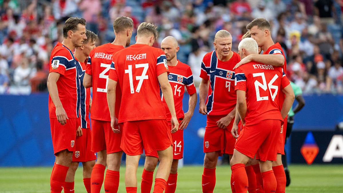¿Qué significado tienen las runas en la camisetas de la selección de Noruega y cuál es el origen del antiguo alfabeto vikingo?