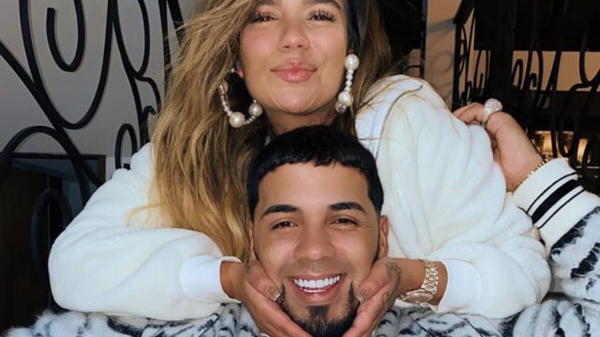 ¿Karol G y Anuel AA regresaron? Son captados infraganti en romántica cena
