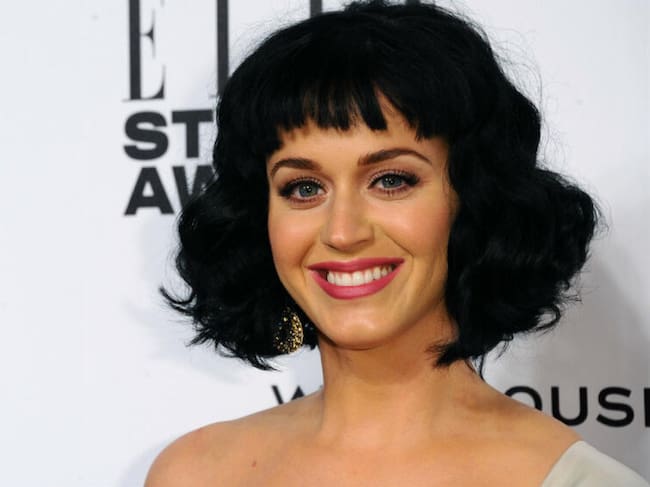 Katy Perry también forma parte de los récord Guinness. Superó a Justin Bieber y es ahora la cantante con más seguidores en Twitter con más de 58 millones de seguidores.