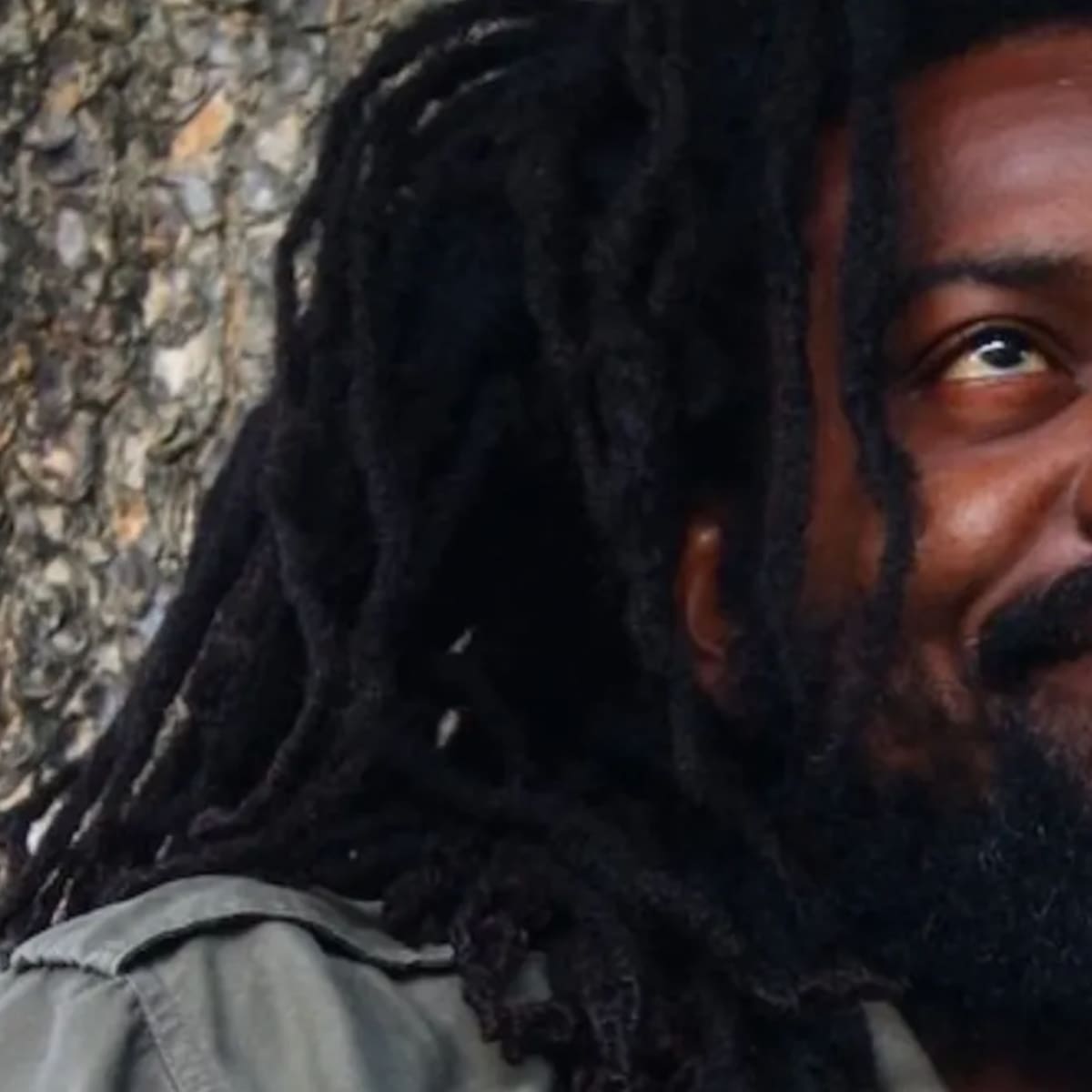 Muere actor de Bob Marley: One Love; autoridades investigan su asesinato en Jamaica