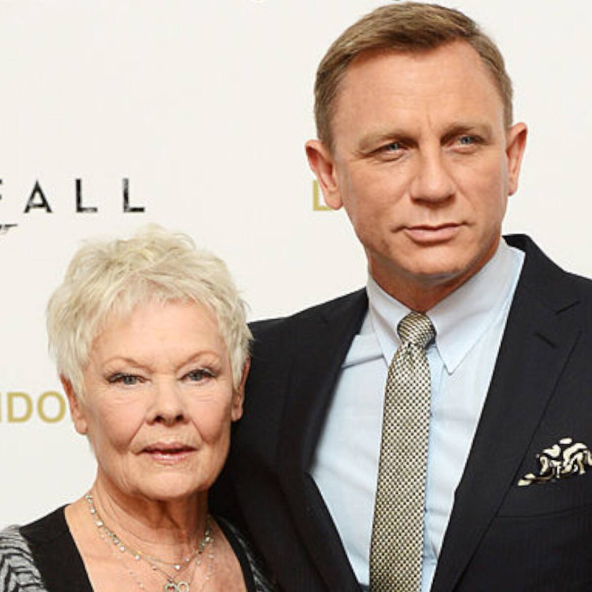Actriz de la serie de James Bond 007 con Daniel Craig se está quedando ciega