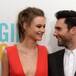 Adam Levine y Behati Prinsloo pelean por la atención de su hija