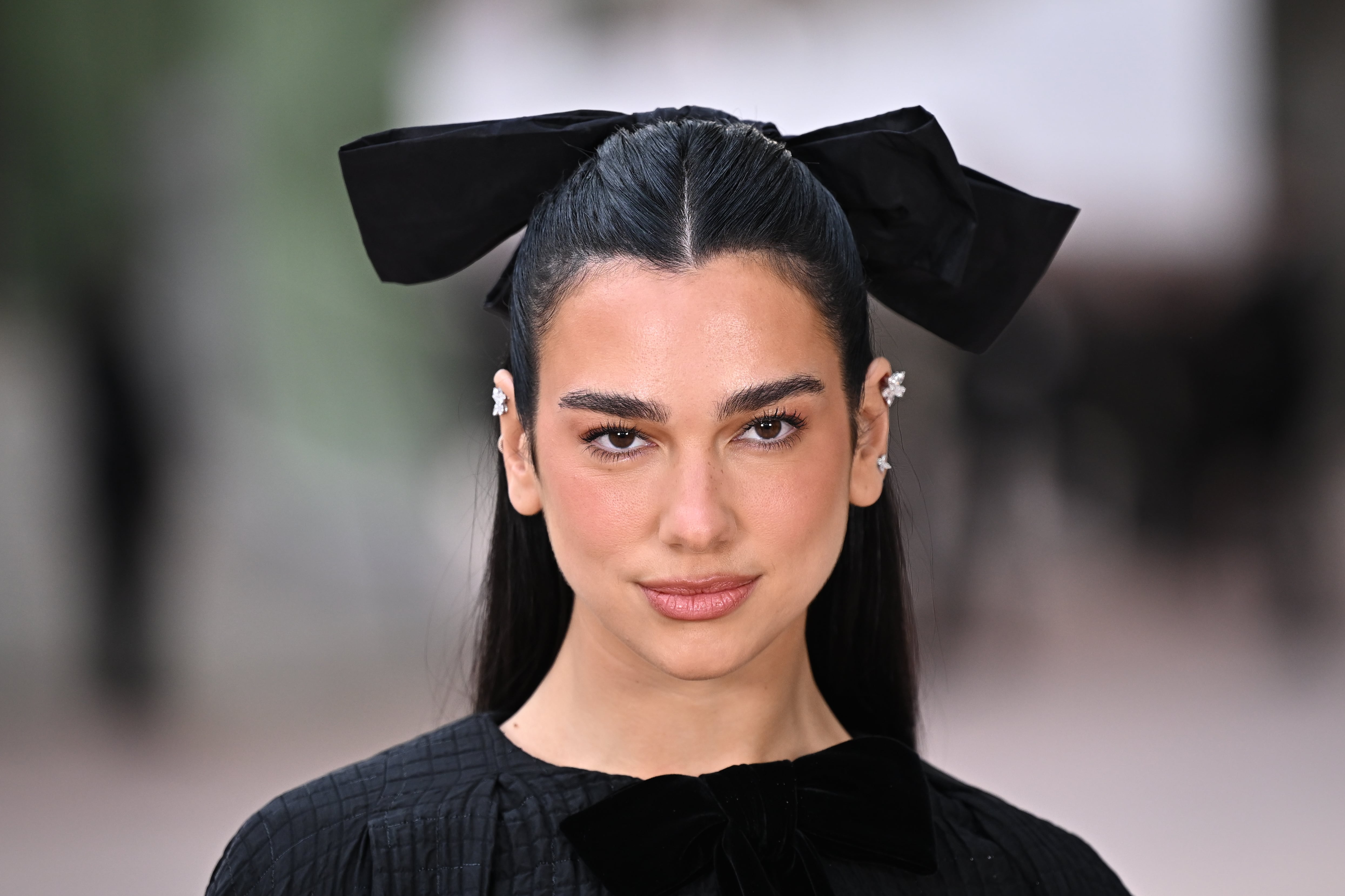 PARIS, FRANCE - JANUARY 28: (EDITORIAL USE ONLY - For Non-Editorial use please seek approval from Fashion House) Dua Lipa attends the Chanel Haute Couture Spring-Summer 2025 show as part of Paris Fashion Week on January 28, 2025 in Paris, France. (Photo by Stephane Cardinale - Corbis/Corbis via Getty Images)