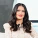 Salma Hayek divide opiniones con foto sin maquillaje