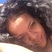 Rihanna muestra orgullosa los "defectos" de su cuerpo