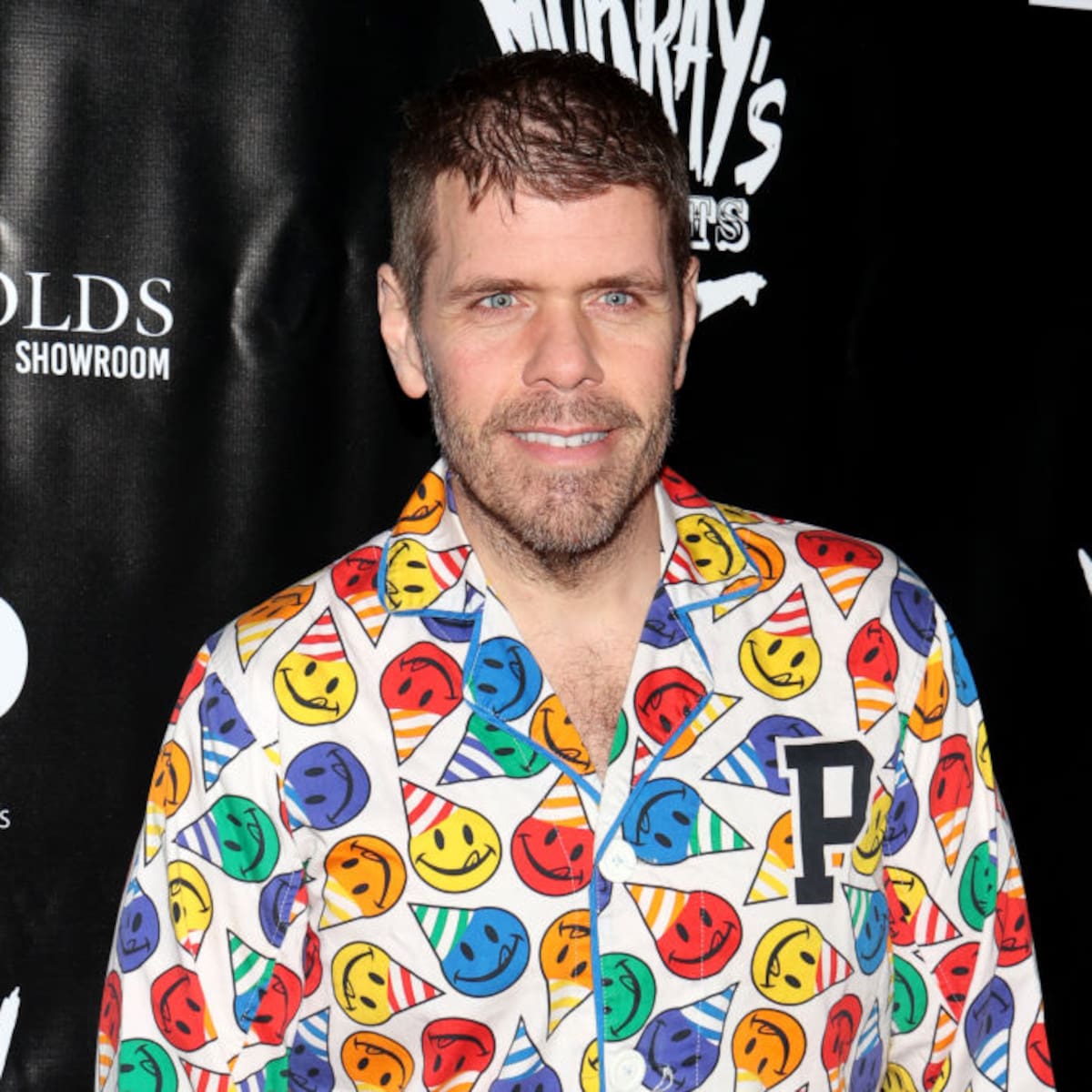 Perez Hilton, el influencer que atentó contra si mismo se encuentra grave, esto dijo su familia