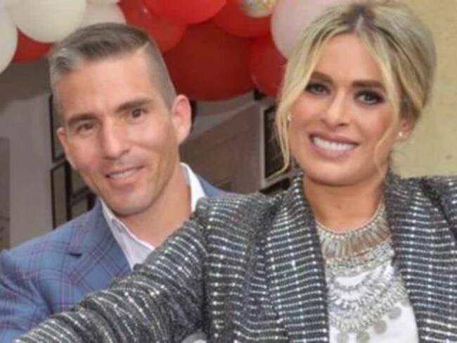 Esposo de Galilea Montijo deja puesto en la poítica para conseguir otro, no planean huir del país