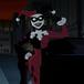 Kaley Cuoco es Harley Quinn en la serie animada de DC