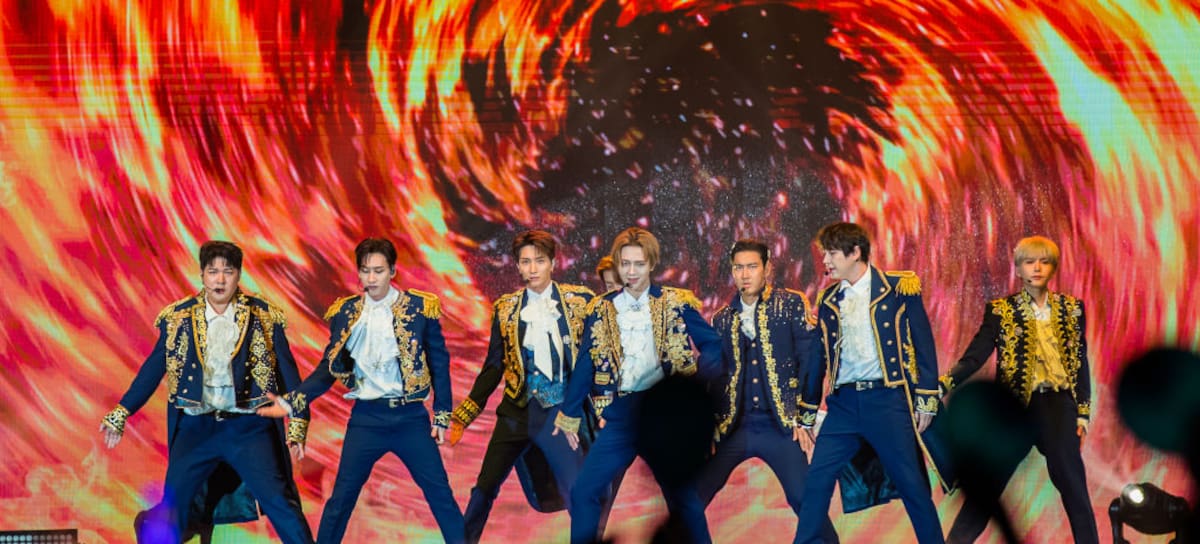 MX- Caída de fans en concierto de Super Junior