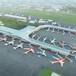 Aerolínea en Colombia quiere llevar a sus pasajeros de pie