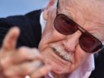 Stan Lee reaparece tras la muerte de su esposa