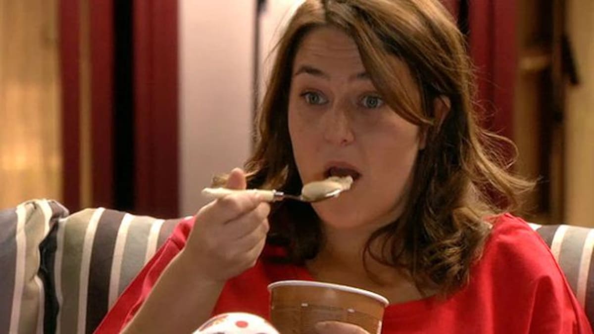 ¿Ver películas tristes hacen subir de peso?