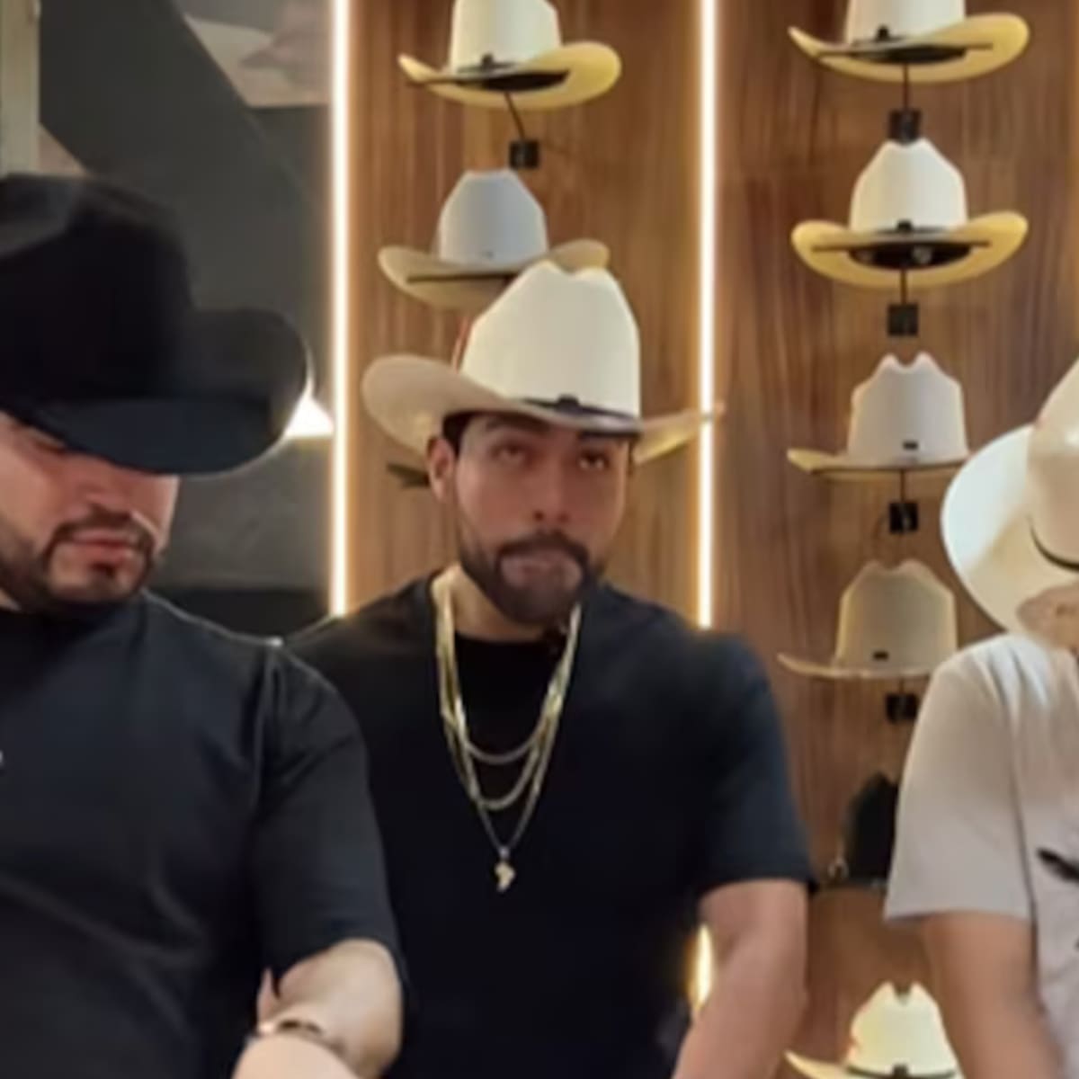 Asesinato de César Gastélum: autoridades investigan si publicaciones con sombreros del influencer forman parte de las pistas para resolver el caso