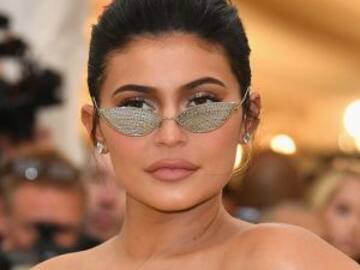 KYLIE JENNER EN POLÉMICA POR SU APARICIÓN EN LA REVISTA FORBES