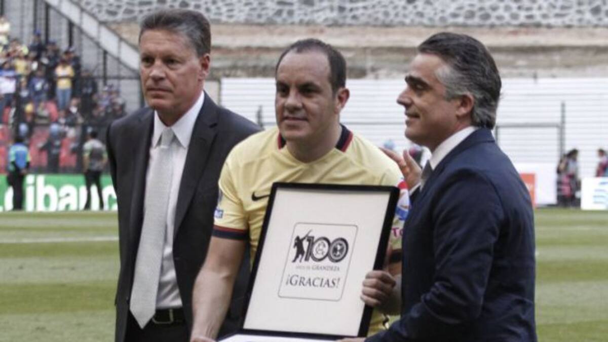El último América-Morelia sirvió como homenaje a Cuauhtémoc Blanco