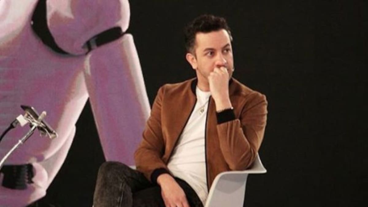 Chumel Torres causa polémica por tweet del Pirata de Culiacán