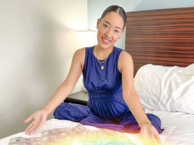 Influencer hace rifa de camioneta, se la gana su mamá