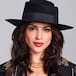 EIZA GONZÁLEZ PRESUME CUERPAZO Y DERRITE LAS REDES