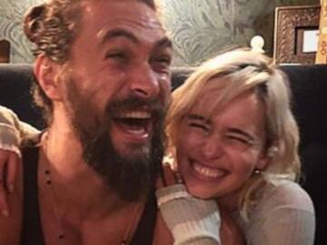 Khaleesi y Khal Drogo se reencuentran con romántica foto