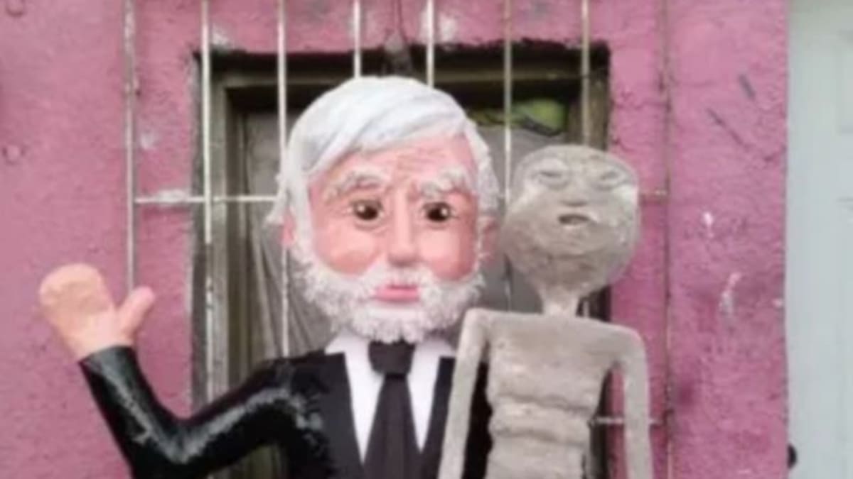 Crean piñata “momia extraterrestre” en honor a Jaime Maussan