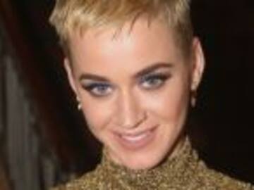 Katy Perry luyce su espectacular cuerpo en México