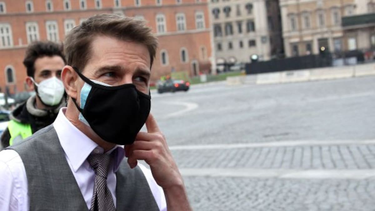 Tom Cruise explota contra empleados que no respetan las medidas anticovid