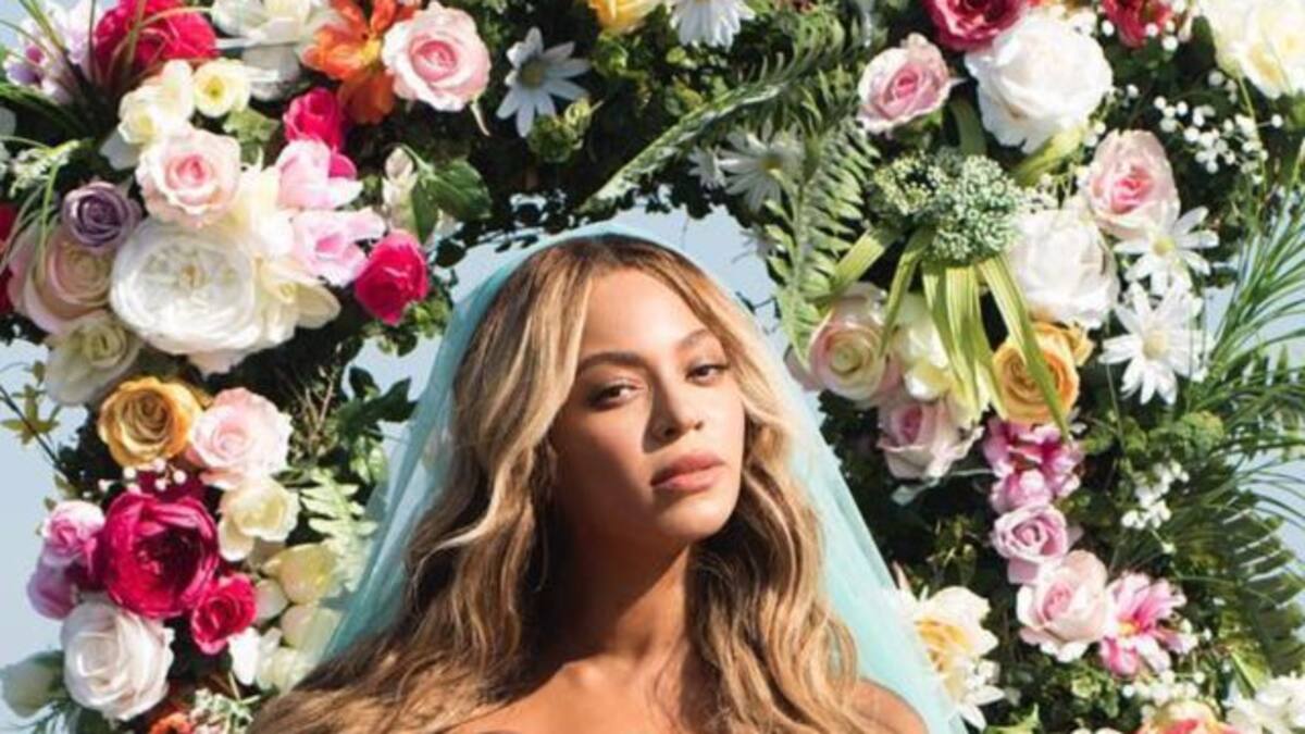 Beyoncé presenta a sus bebés con otra impactante foto