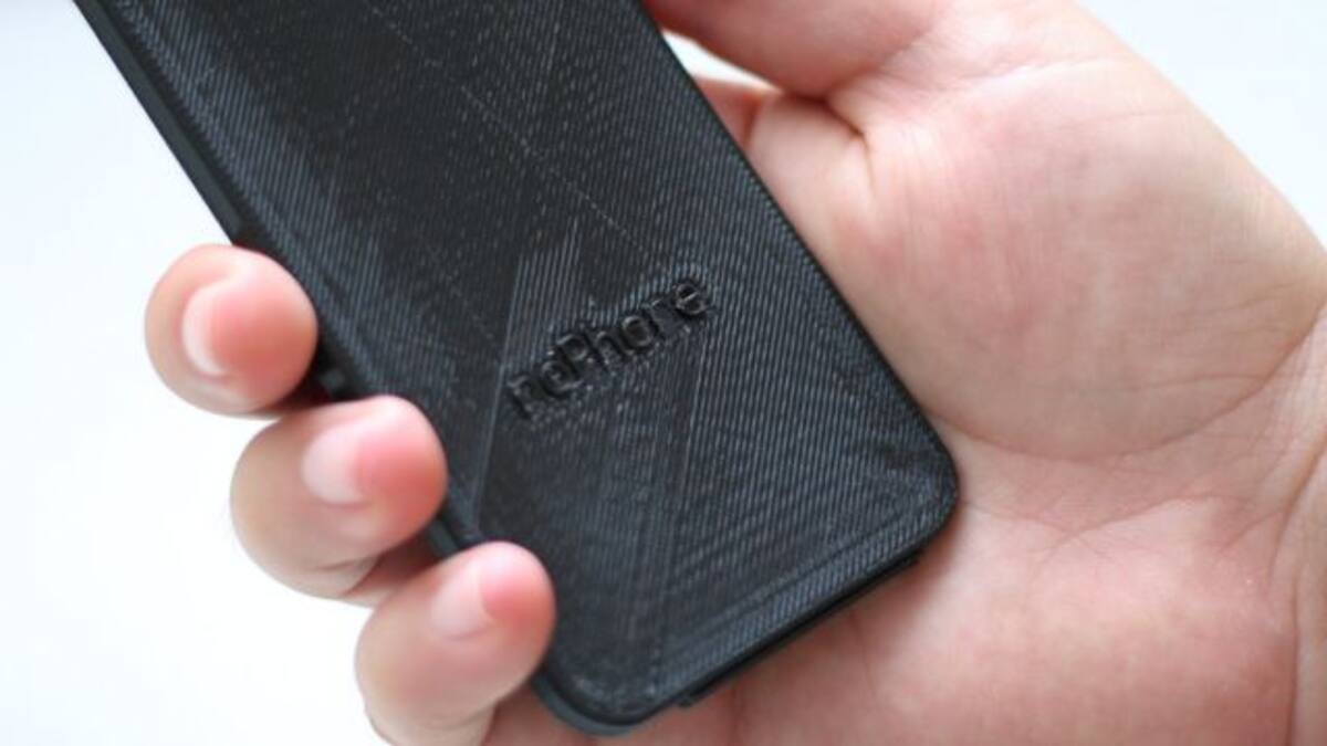 noPhone un teléfono de plástico