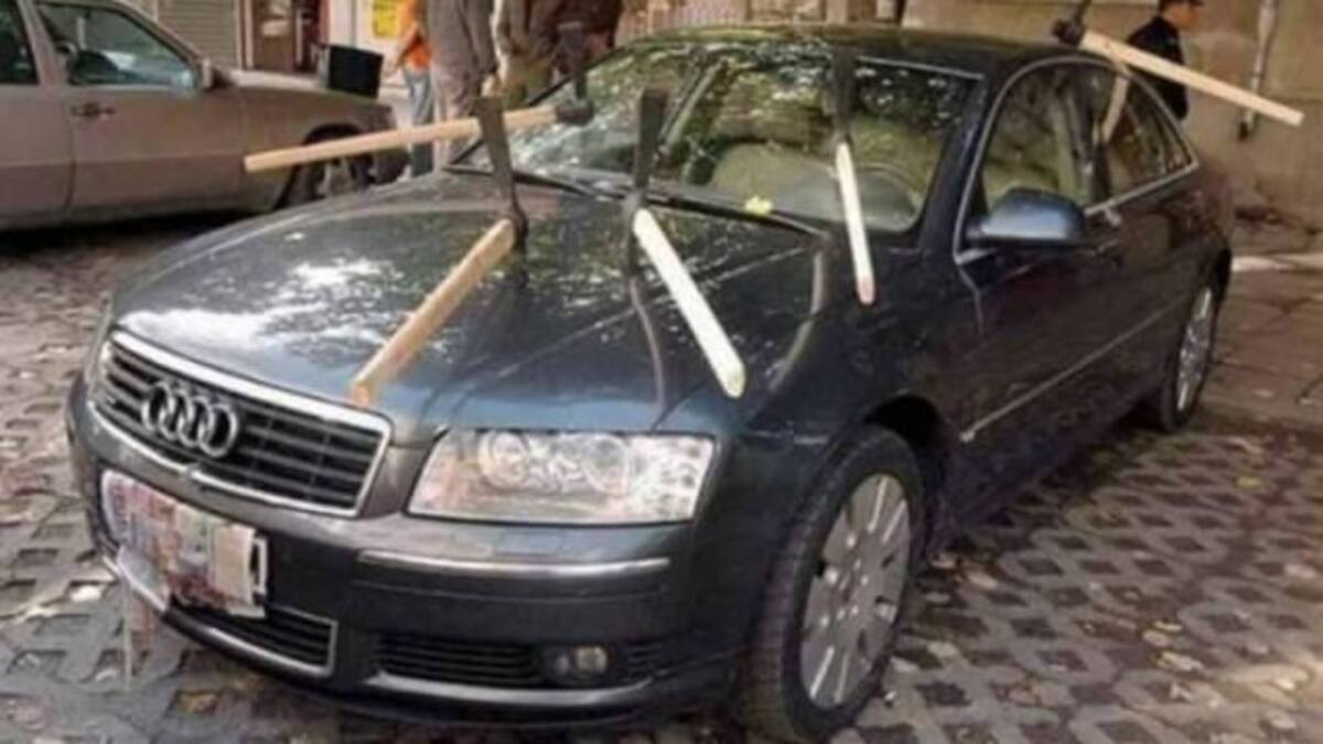 Los celos de estas chicas llegaron al limite