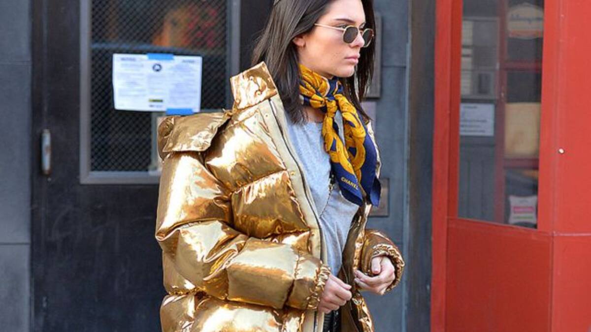 Las prendas metálicas son tendencia esta temporada