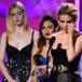 Selena Gomez dedica premio a su mejor amiga que le donó un riñón
