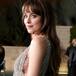 ¿Será? Aseguran que Chris Martin terminó con Dakota Johnson por WhatsApp y en su cumpleaños