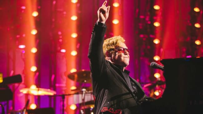 Elton John en el Apple Music Festival 2010