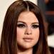 Descuido revela más de la cuenta en vestido de Selena Gómez