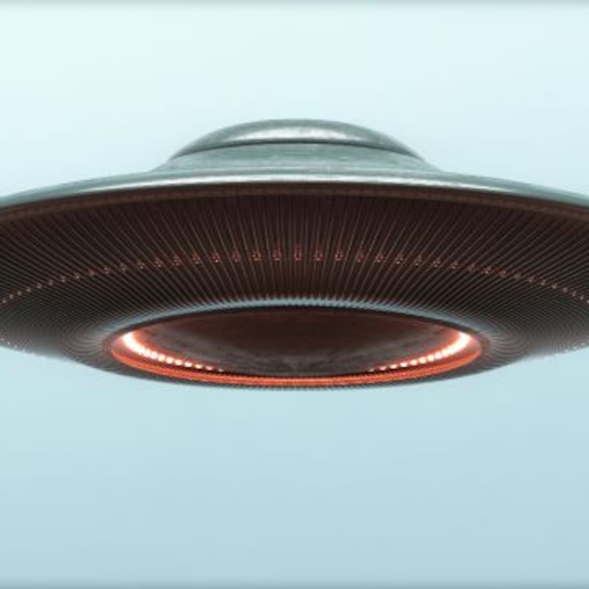 Actor asegura que vio un OVNI a plena luz del día, ¿cómo lo describe?