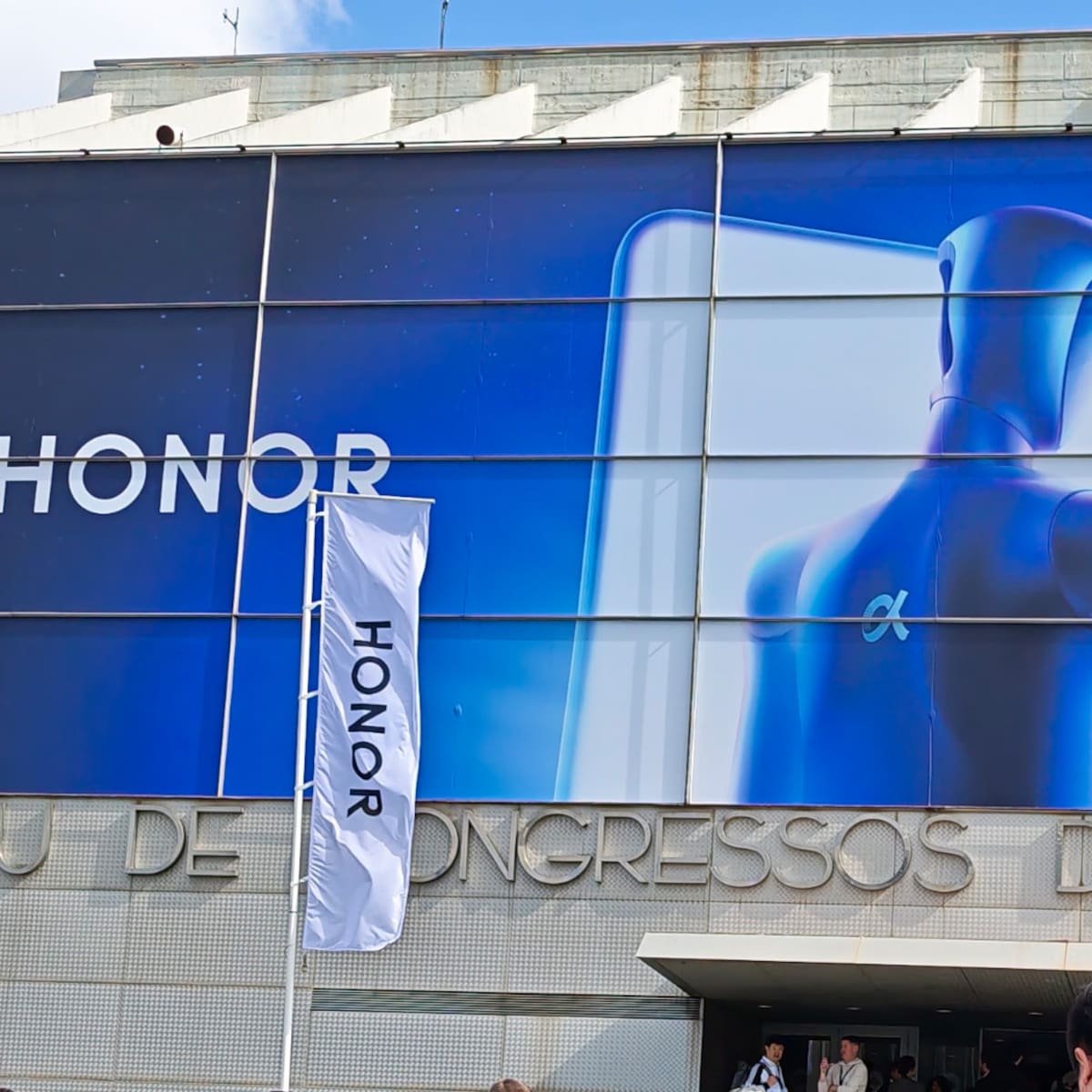 HONOR presenta su "Robot Phone" y un plegable que rompe esquemas en el MWC 2026