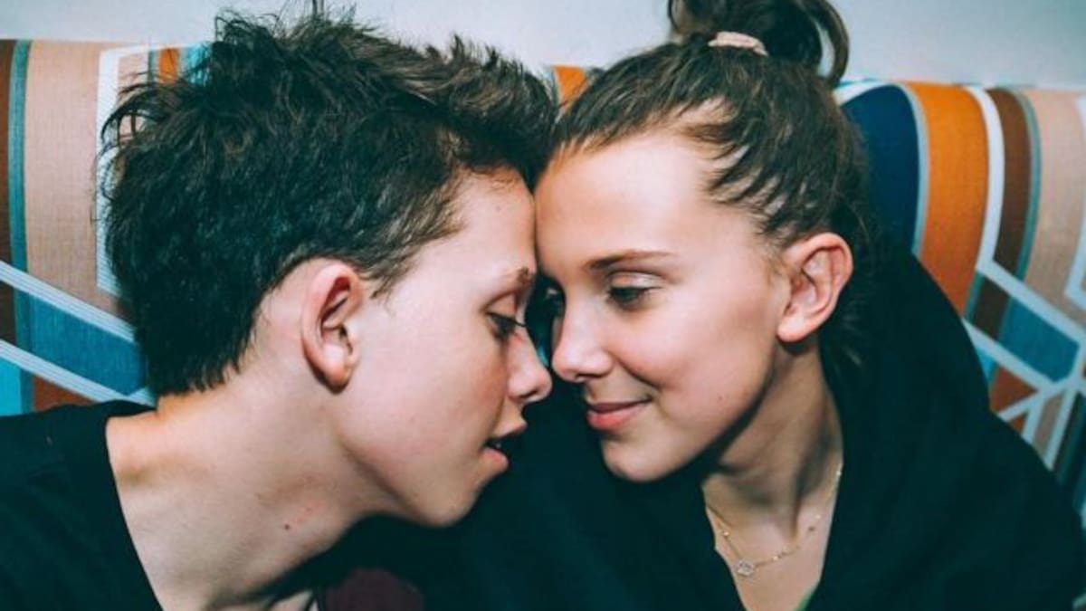 Millie Bobby Brown y su novio cantando son lo más tierno de internet