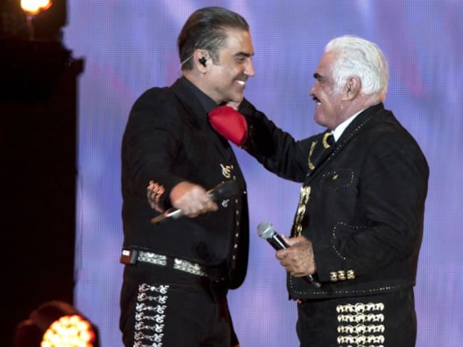 Vicente Fernández y Alejandro Fernández