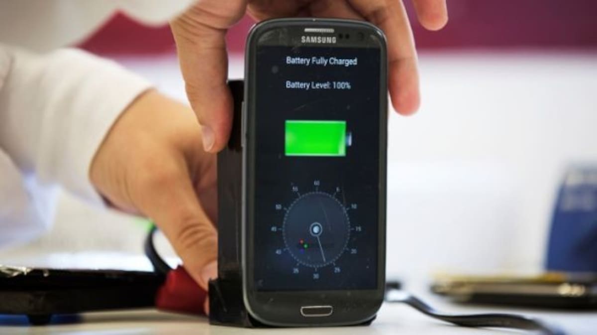 Cargar el teléfono móvil en 30 segundos será real en 2016