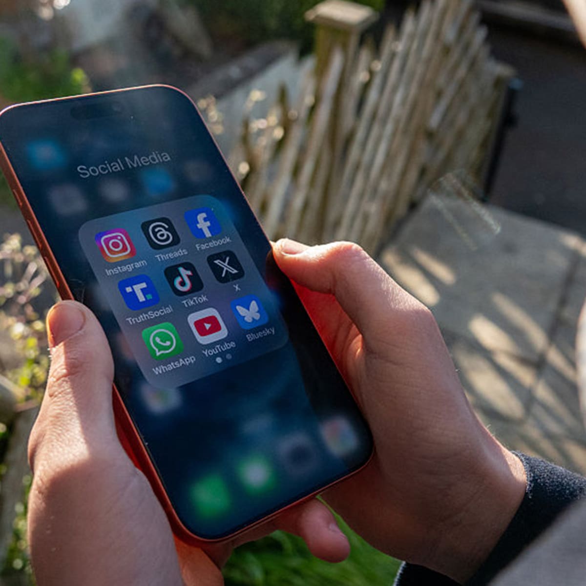 ¡Cuidado! Descubren cómo hackear tu iPhone para robarte miles de pesos sin que te des cuenta