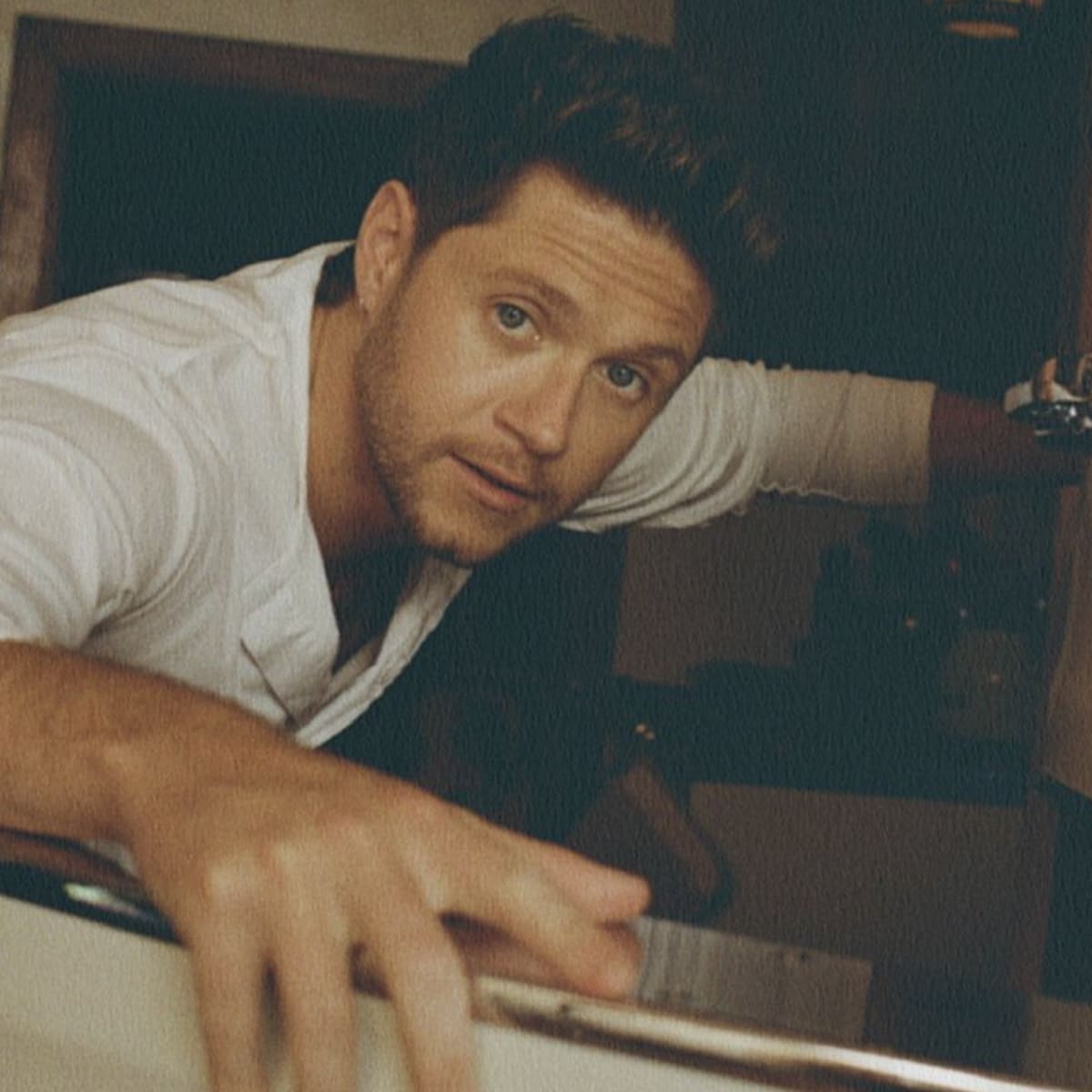 Niall Horan anuncia “Dinner Party”, el primer sencillo de su nueva era: cómo suena y a quién va dirigido