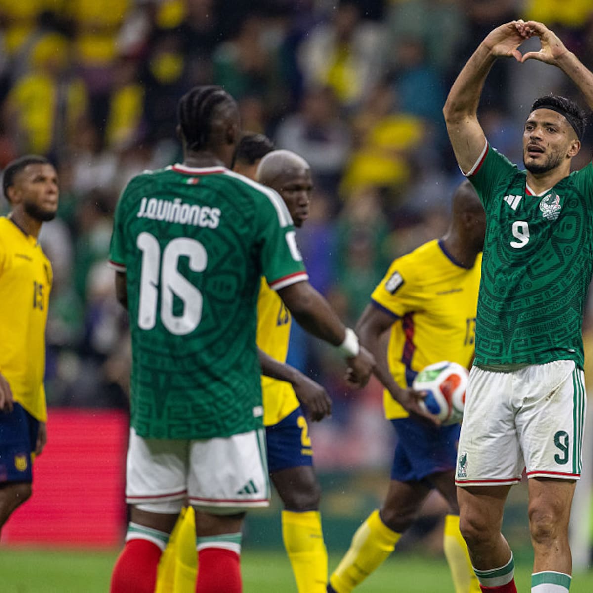 Esta es la cifra que se le pagó a las bandas que ofrecieron conciertos por el México vs Ecuador del Mundial