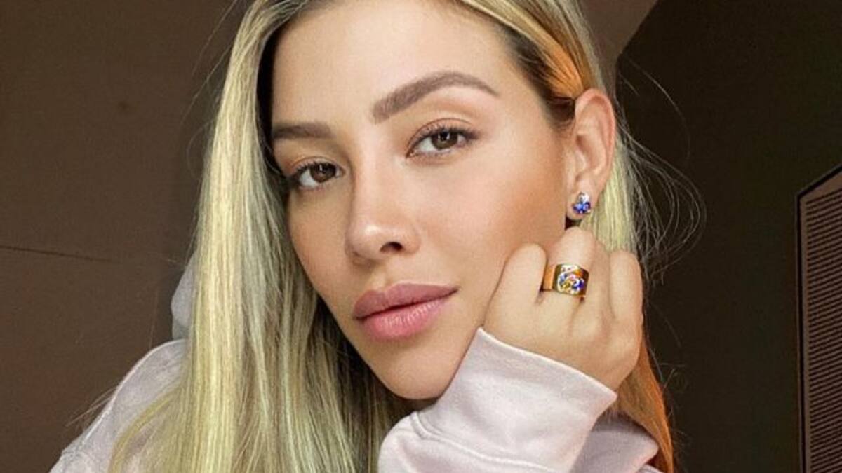 ¿Boda en puerta? Michelle Salas, la hija de Luis Miguel presume anillo en redes