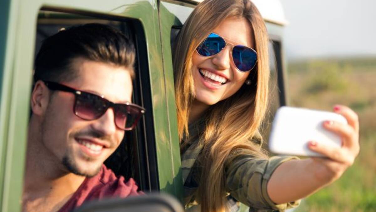 Cuidado si subes fotos con tu pareja en Facebook