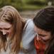 Las mujeres aman más a sus mejores amigas que a su pareja