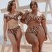 Mejores amigas muestran cómo luce la misma ropa en distintos cuerpos