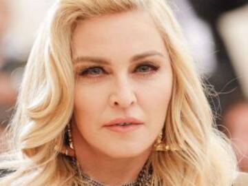 Madonna causa polémica posando con su hija